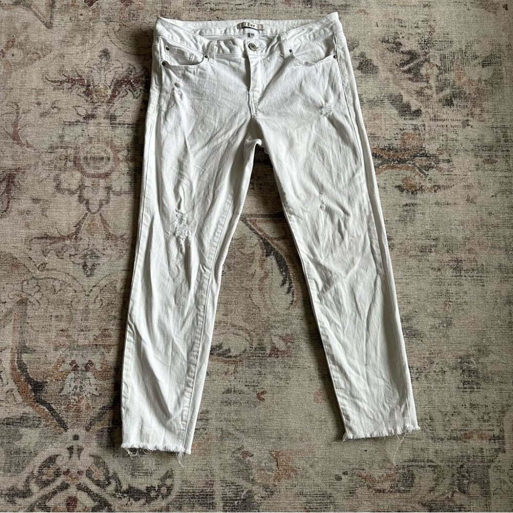 DEX distressed white jeans